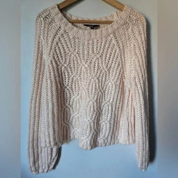 DH3 By Anthropologie Cozy Light Tea Pink Sweater - Picture 9 of 9